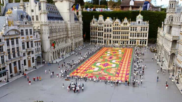 Cover Image for James Went To Brussels