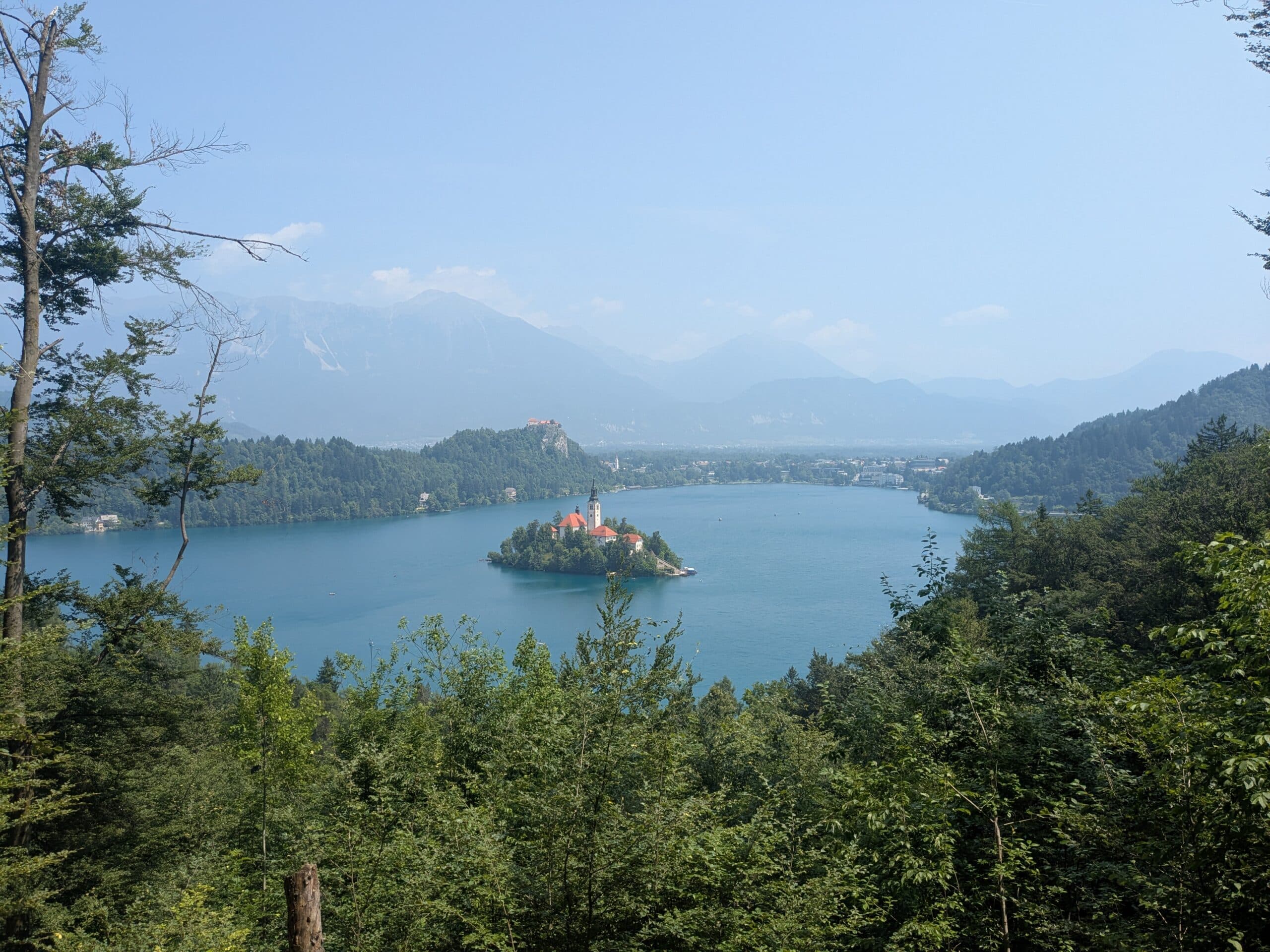Cover Image for James Went To Lake Bled